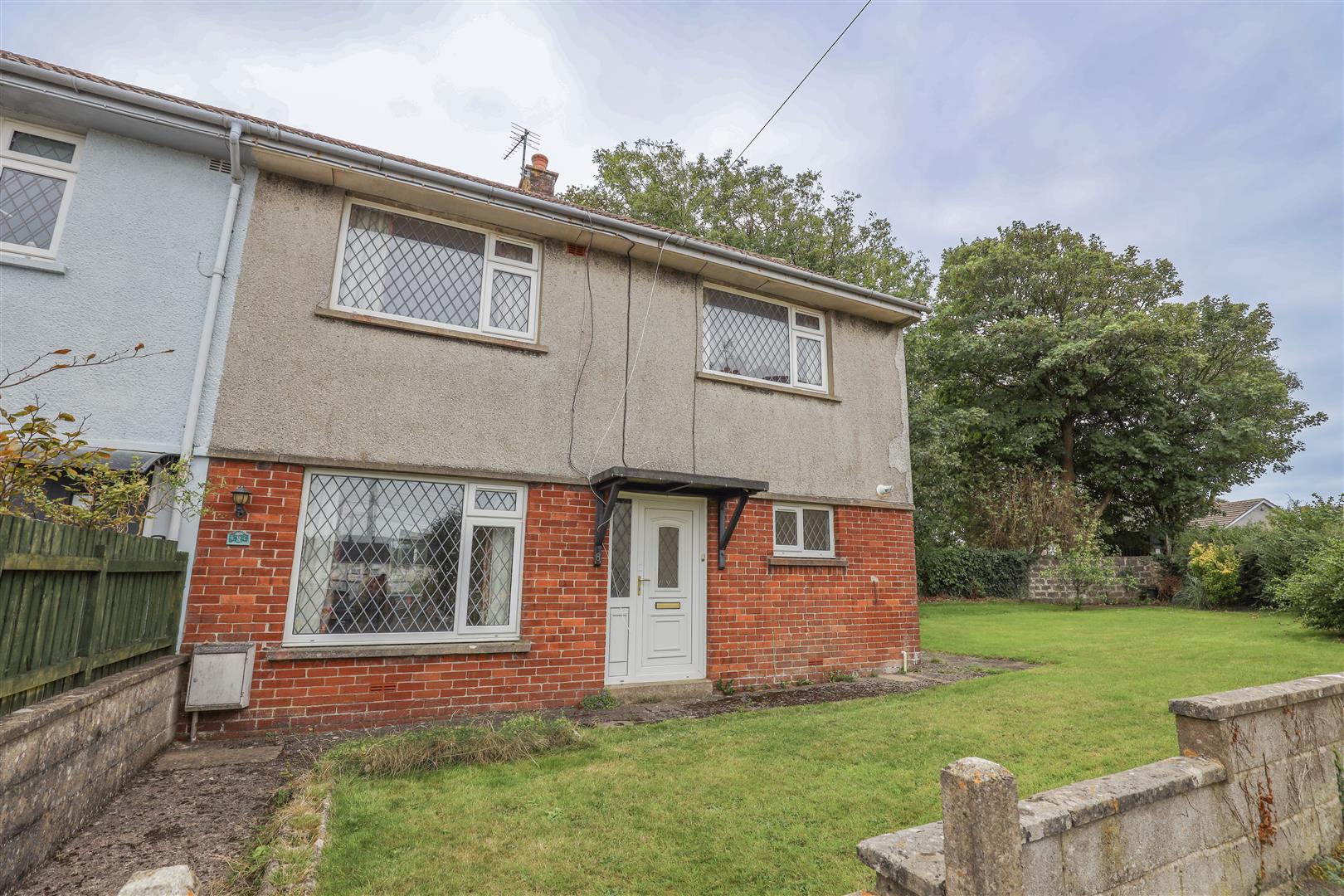 8 Blaendewi, Wick, Nr Cowbridge, Vale of Glamorgan, CF71 7QG